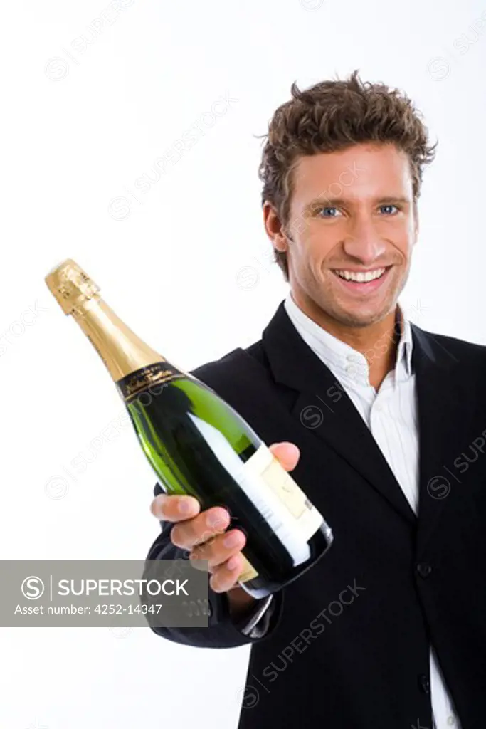 Man champagne