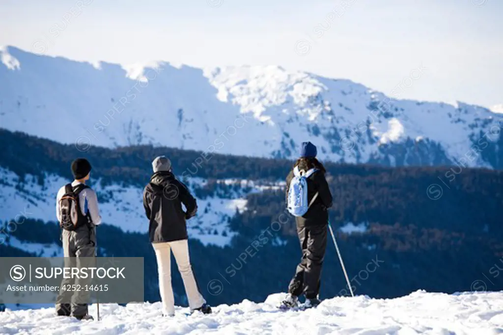 Cross country skiing group