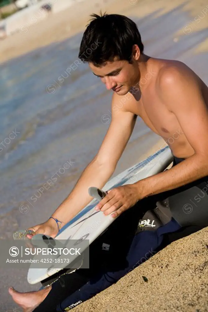 Teenager surf