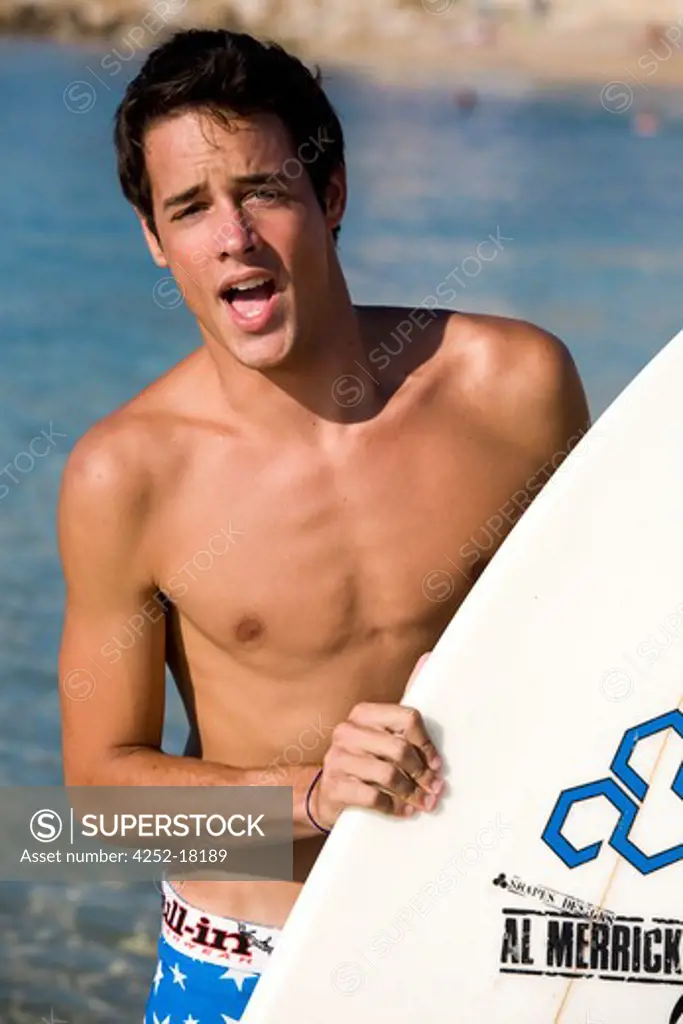 Teenager surf portrait