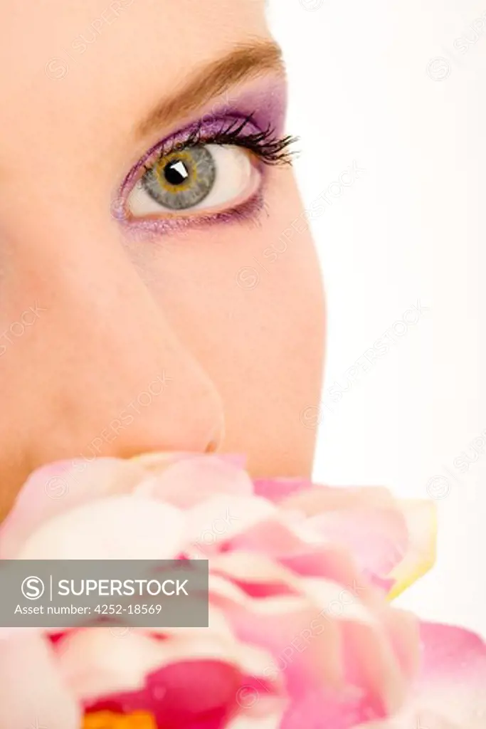 Woman eye flower.