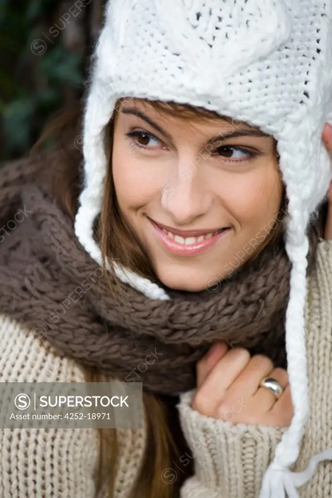 Woman winter cap