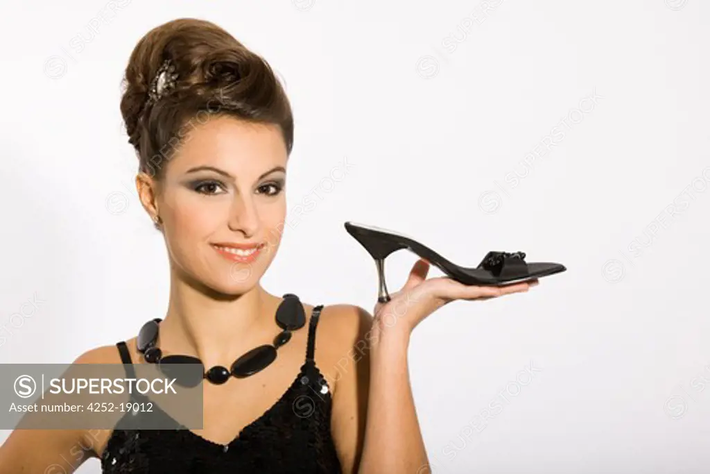 Woman court shoe