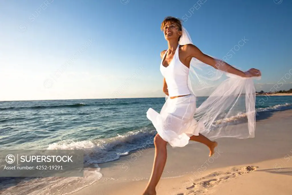 Bride energy beach