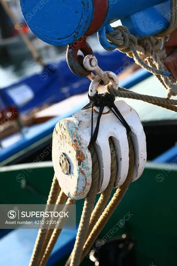 Pulley boat rope