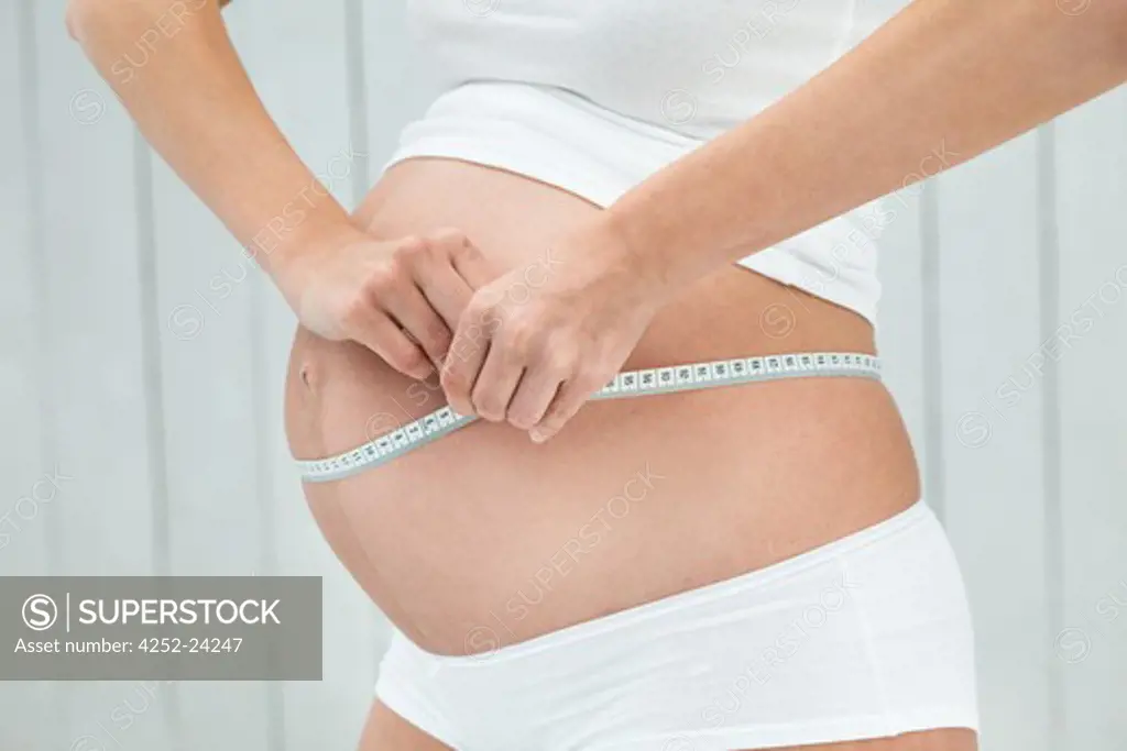 Pregnant woman measurements