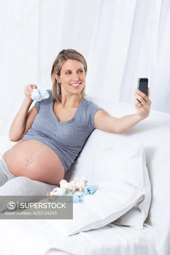 Pregnant woman cell phone