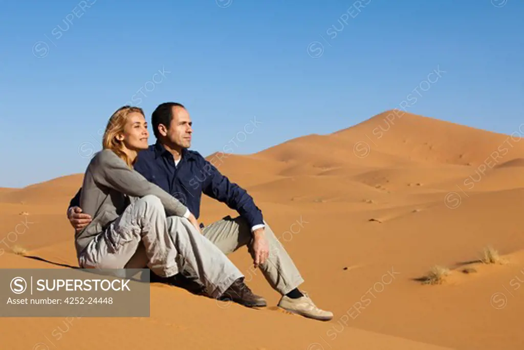 Couple Morocco desert