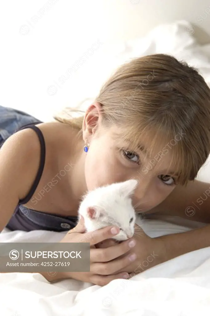 Little girl with a cat