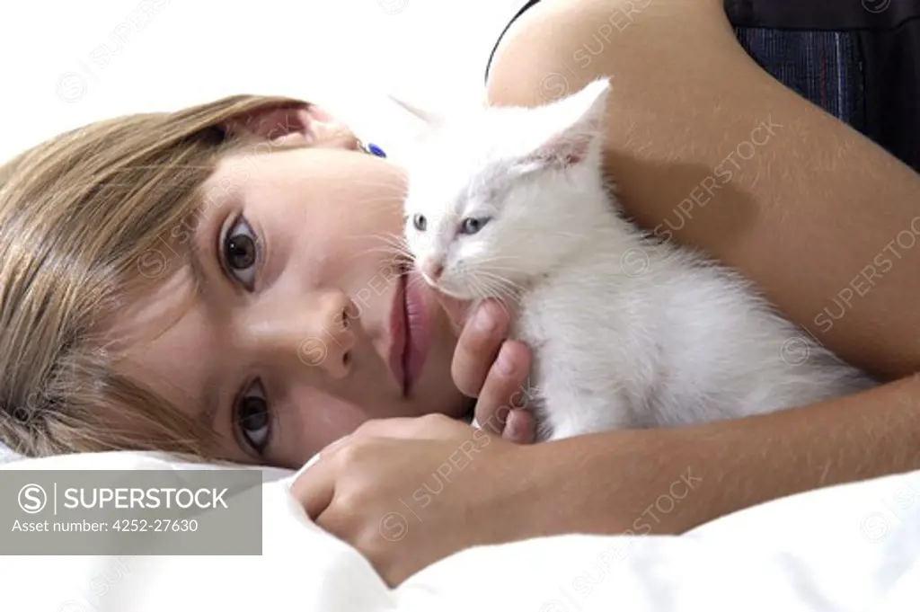Little girl with a cat