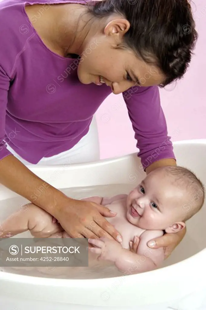 Mother baby bath.