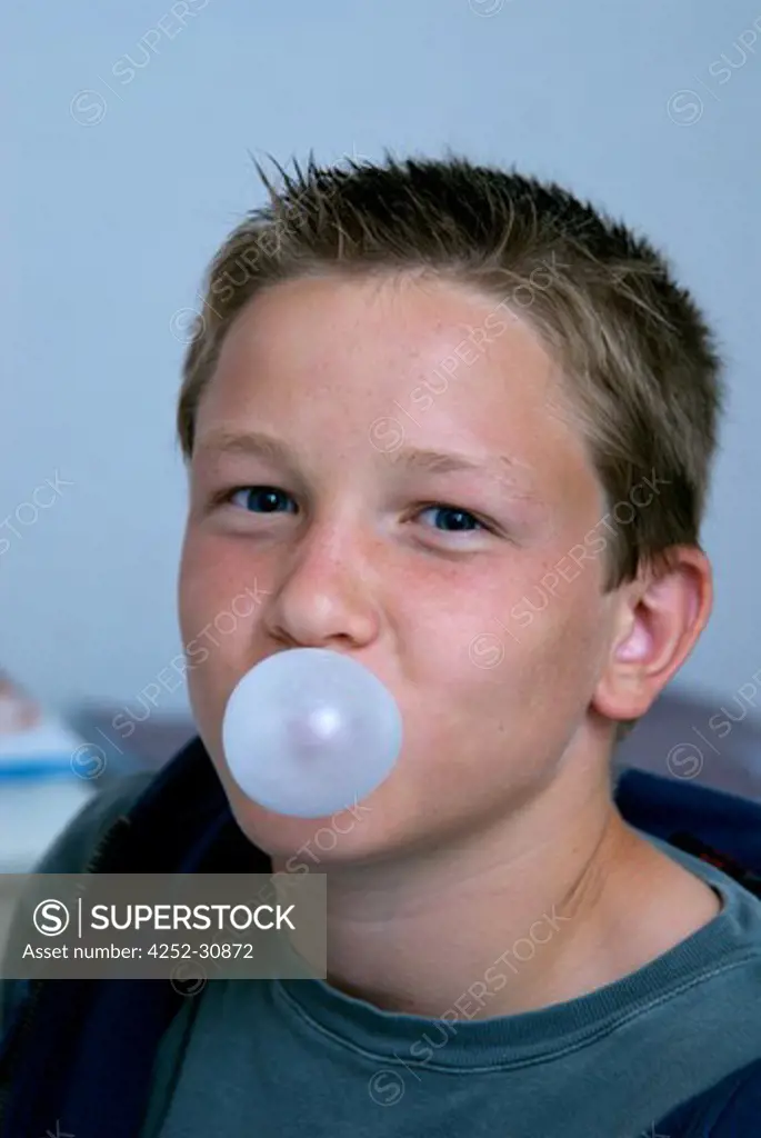 Teenager gum.