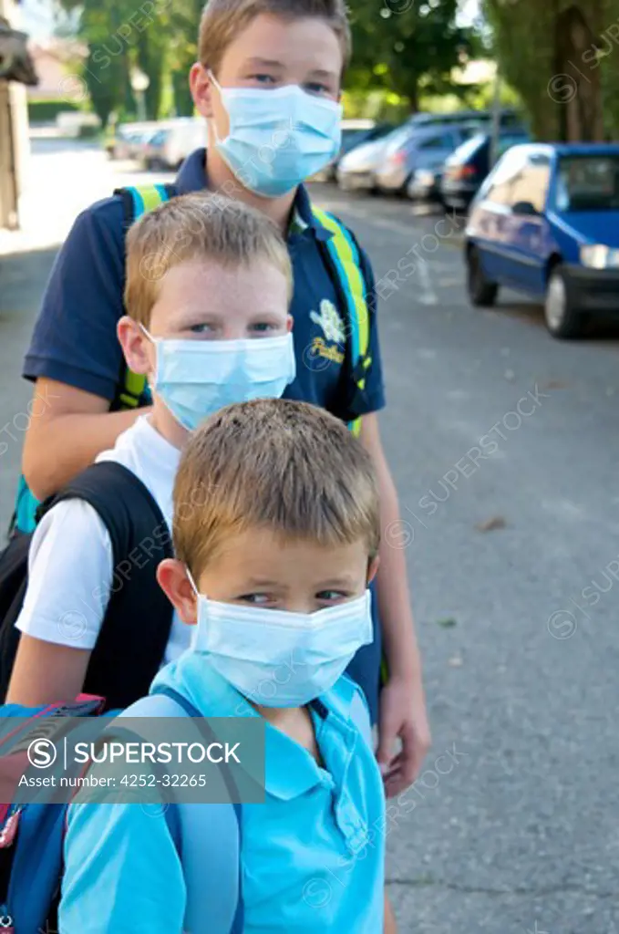 School kids group masks