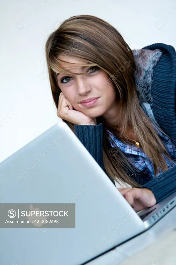 Teenage girl mobile computer
