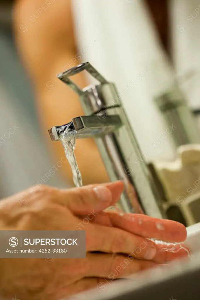 Man hands hygiene