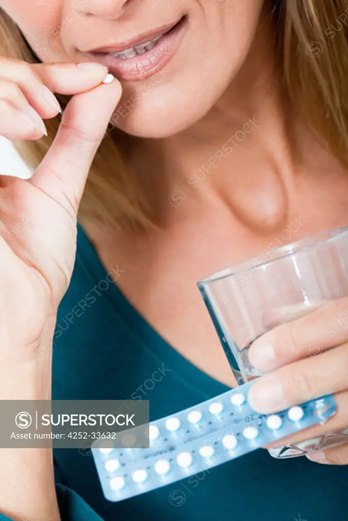 Woman contraceptive pill