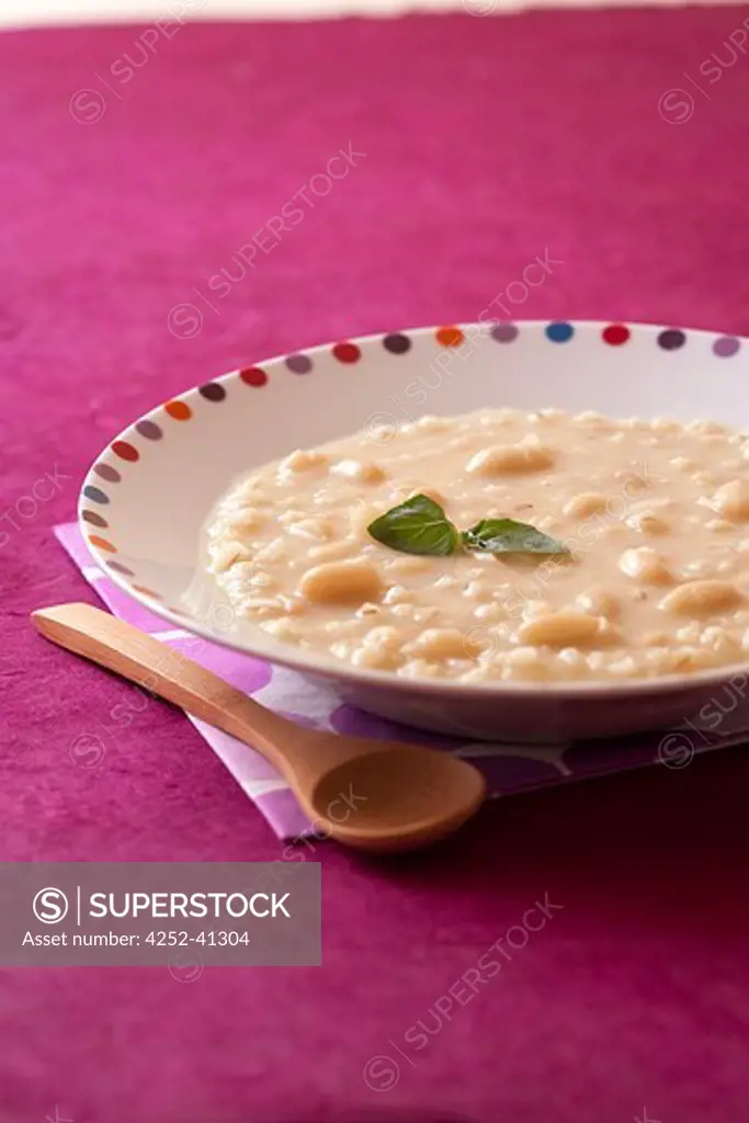Barley and bean soup