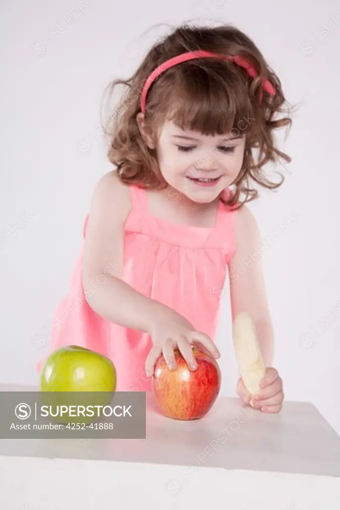 Little girl fruits