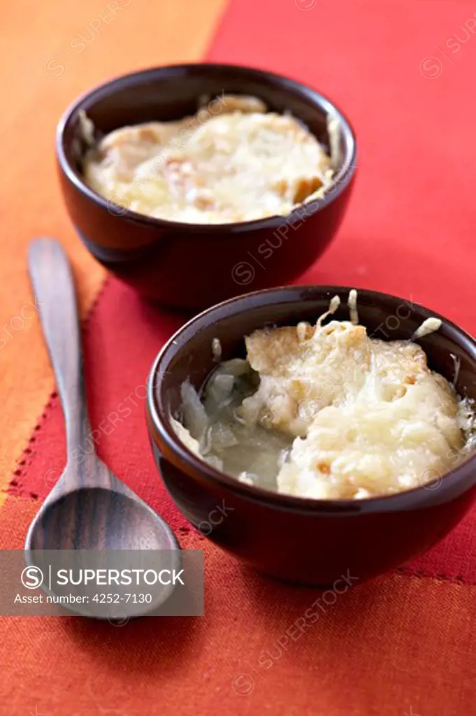 Onion cheese soup