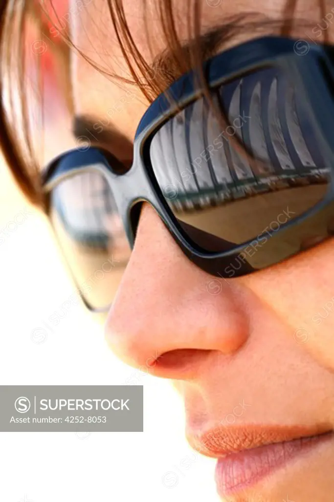 Woman sunglasses