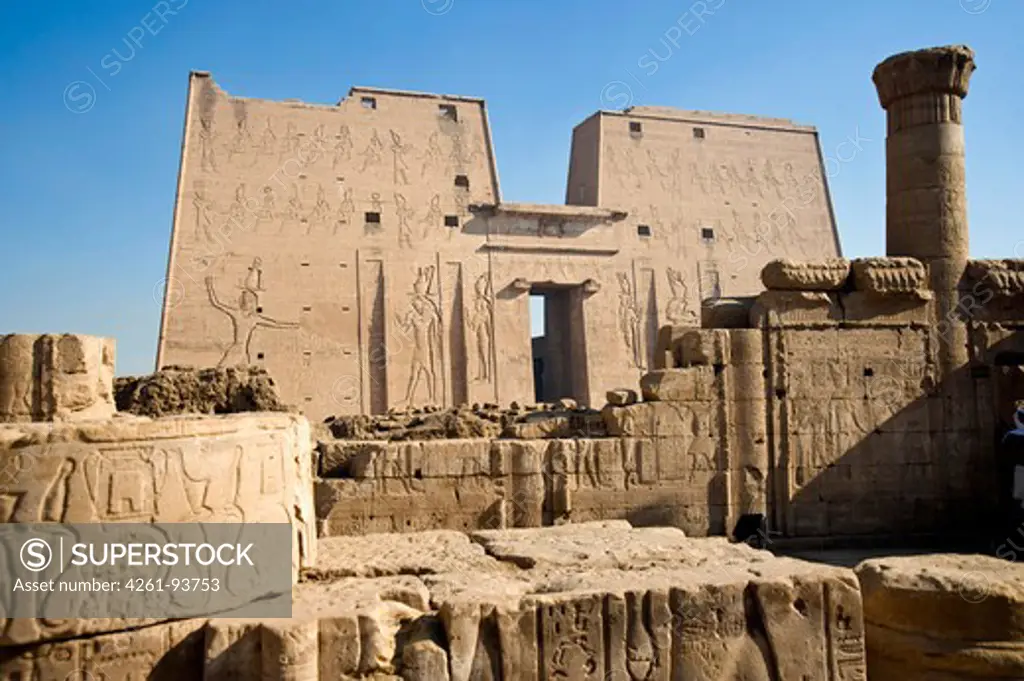 Temple of Horus, Edfu, Egypt, North Africa, Africa