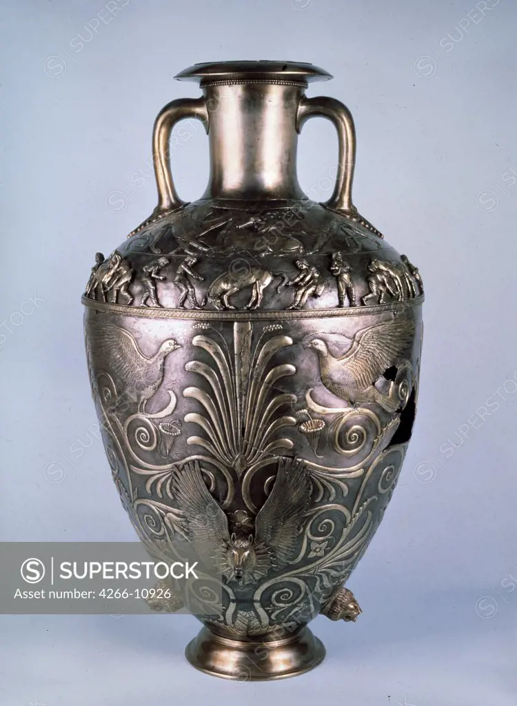 Vase with animal pattern by unknown artist, silver, gilded , 4th century BC, Russia, St Petersburg, State Hermitage, 70