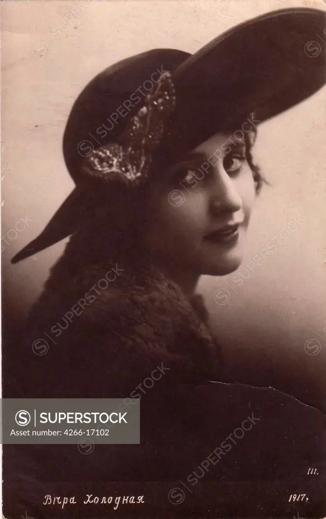 Vera Kholodnaya, Russian silent film actor by Sakharov & Orlov  /Private Collection/1917/Photograph/Russia/Opera, Ballet, Theatre,Portrait