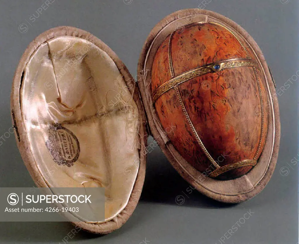 The Birch Egg by Pershin, Michail, (Faberge manufacture) (19th century)/ State Armoury Chamber in the Kremlin, Moscow/ 1917/ Russia/ Gold, Birch/ Art Nouveau/ Objects