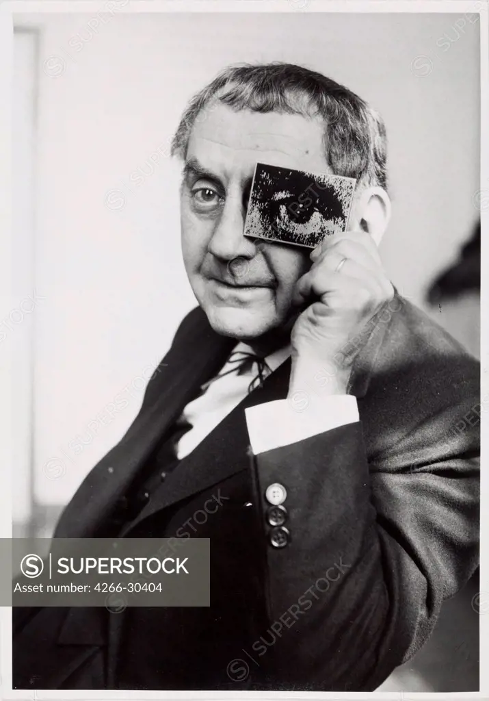 Man Ray with Photokina-Eye / Fraser, Charles (1919-2008) / Photograph / 1960 / England / © Fraser Estate, London / Portrait