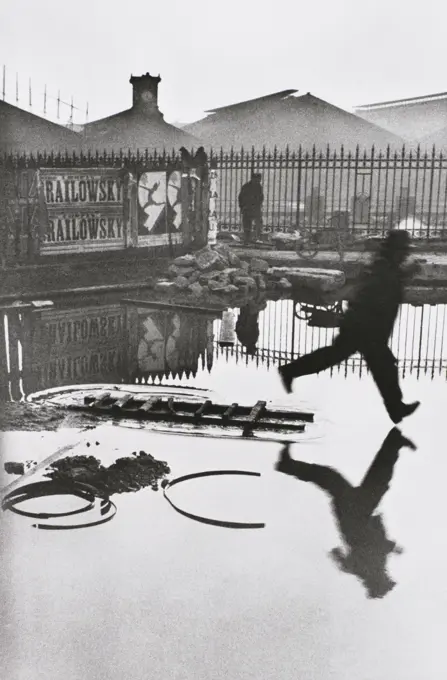 Behind the Gare Saint-Lazare, Cartier-Bresson, Henri (1908-2004)