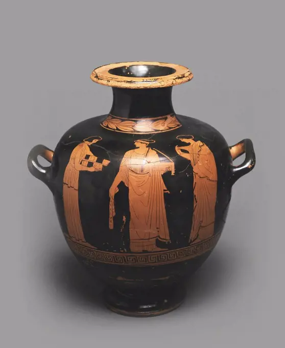 Hydria (Kalpis) with a Depiction of a Scene in Gynaeceum. Attic pottery, Art of Ancient Rome, Attican Art  