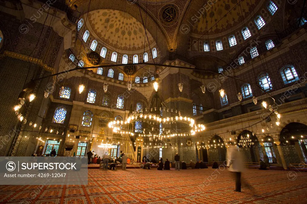 Interior of Yeni Cami, the New Mosque, Istanbul, Turkey.