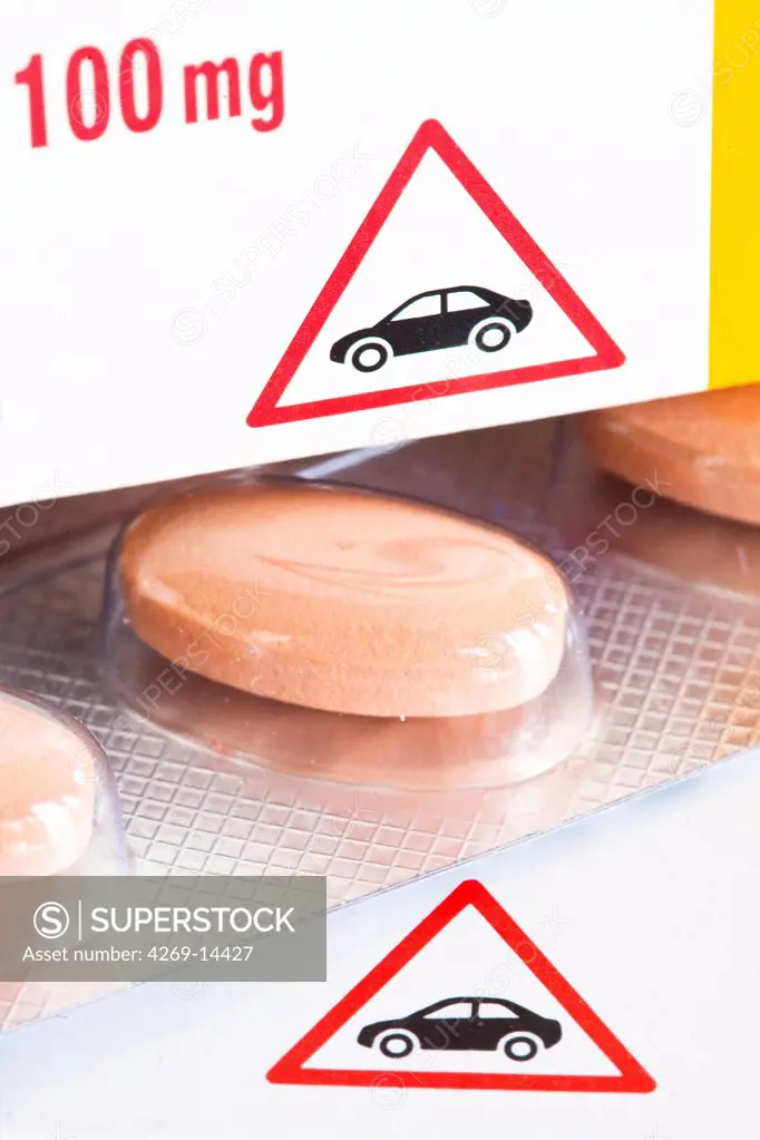 Pictogram found on the packaging of medicines that can affect driving ability.