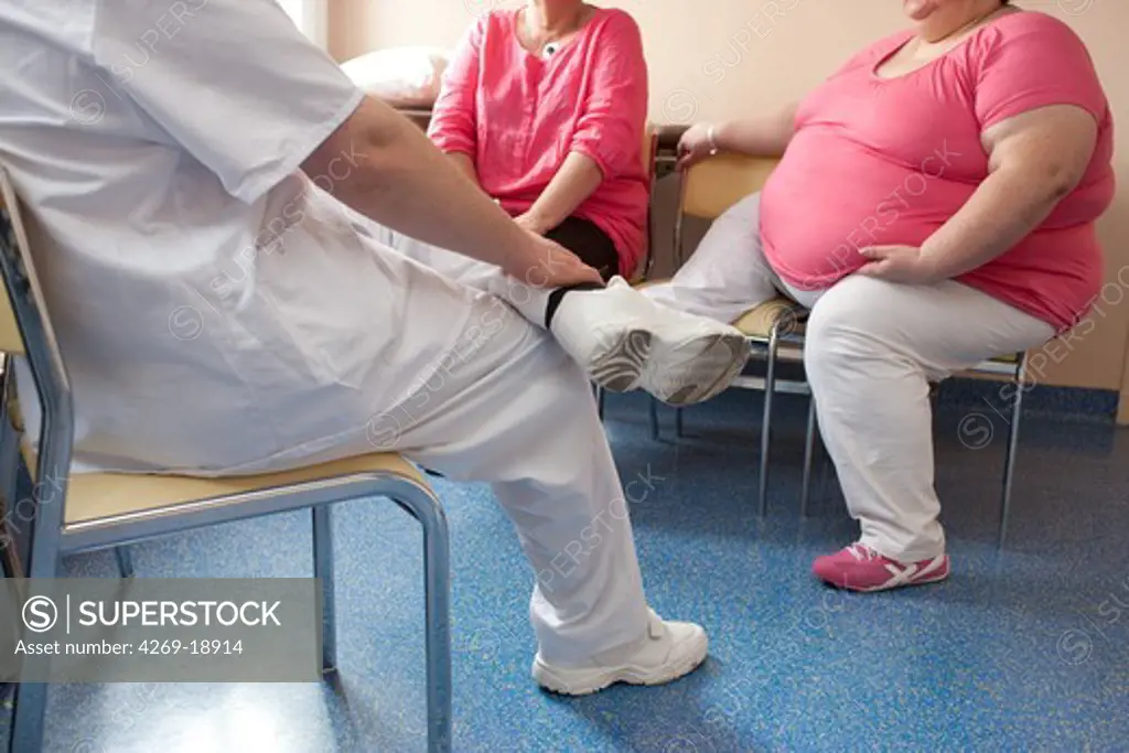 Limoges hospital offers its obese patients requiring hospitalization for five days for a multidisciplinary management of obesity. Department of Internal Medicine, Endocrinology, Diabetes and Metabolic Diseases. Limoges, France.