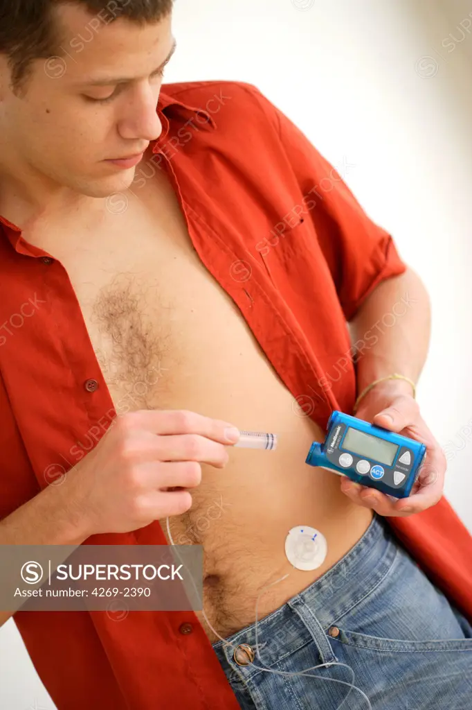 The programmable insuline pump releases small amounts of insulin at a time via a subcutaneous catheter, allowing the user to control exactly how much insulin is delivered. This is an alternative method to insulin injection.
