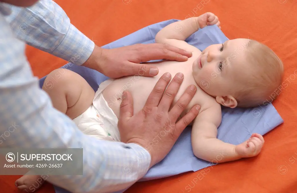 Respiratory physiotherapy. Bronchiolitis is a contagious viral infection reaching mainly babies, caracterized by an inflammation of the bronchioles with over secretion of mucus that can obstruct them. Respiratory physiotherapy is a treatment consisting in massaging the lungs in order to drain the bronchus,  a here on 6 months old baby.