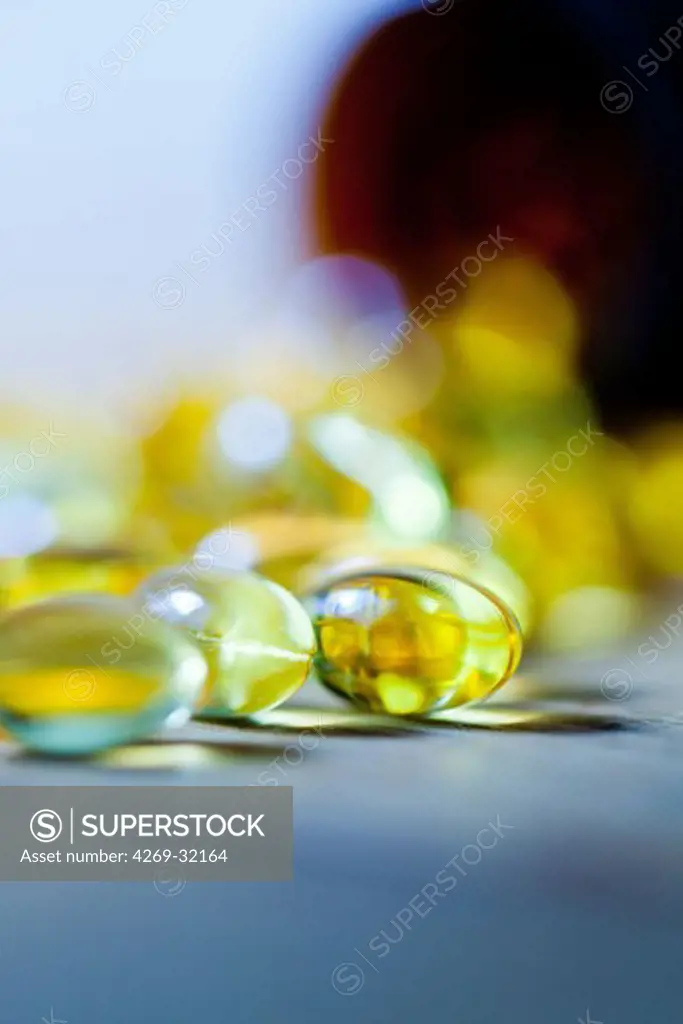 Nutritional supplements. Liquid nutritional supplements in capsules.