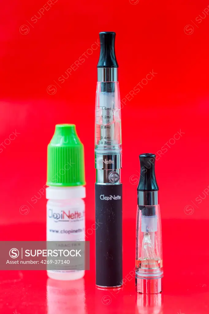 E-cigarette, Clopinette  electronic cigarette.