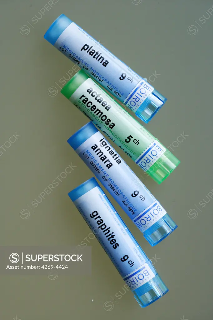 Homeopathic pills of platina 9ch, actaea racemosa 5ch, ignatia amara 9ch and graphites 9ch.