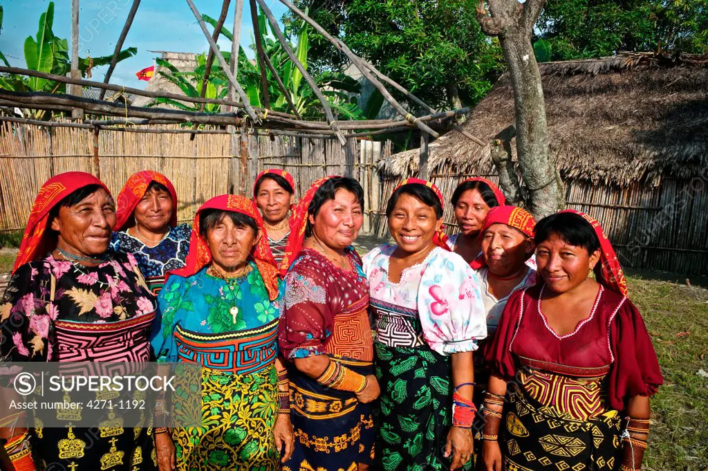 Panama, Kuna Yala, Ustupu, Group portrait of Kuna Indigenous women