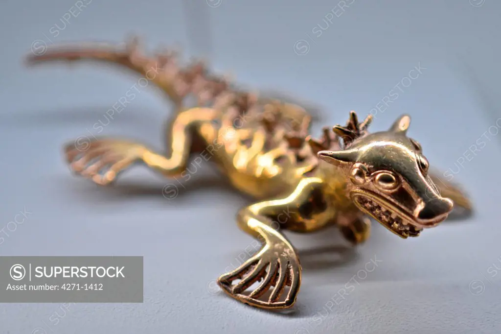 Costa Rica, San Jose, Pre-Columbian Gold Museum, Gold metalworking with animal shape