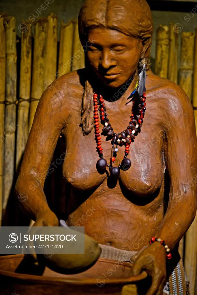 Costa Rica, San Jose, Pre-Columbian Gold Museum, Figurine presenting Pre-Columbian communities. Political and religious leadership rolls represented. Recreation of Pre-Columbian communities