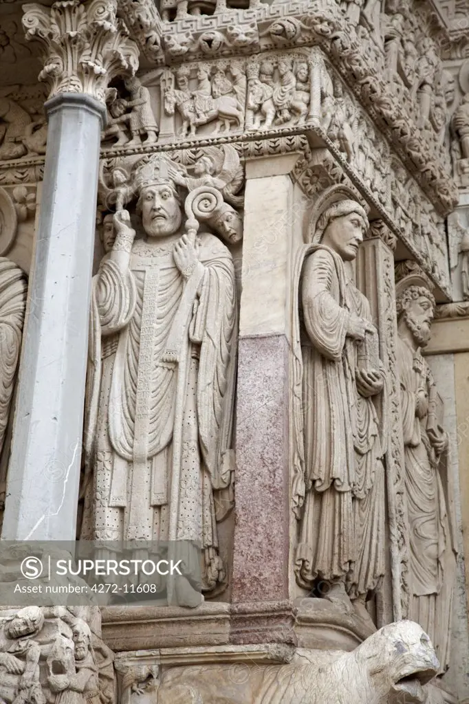 Arles; Bouches du Rhone, France; Sculptural detail on the Romanesque styled church of St.Trophime