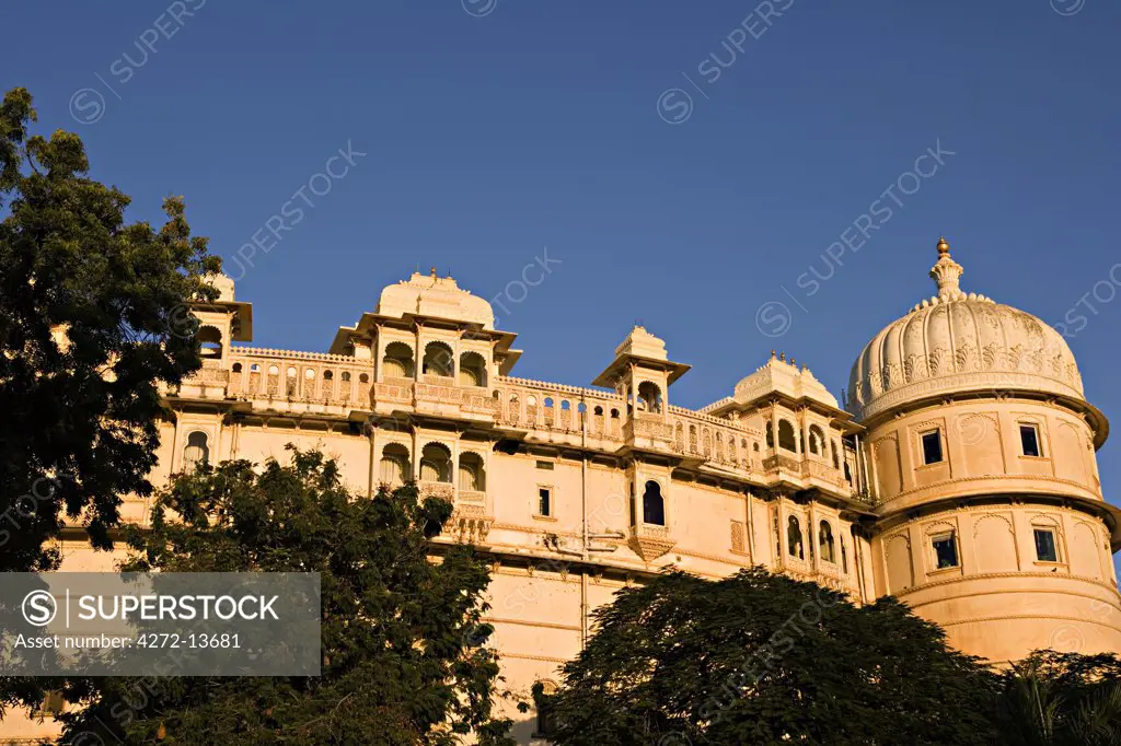 Facade of City Palace in the early morning, Udaipur, Rajasthan. India.