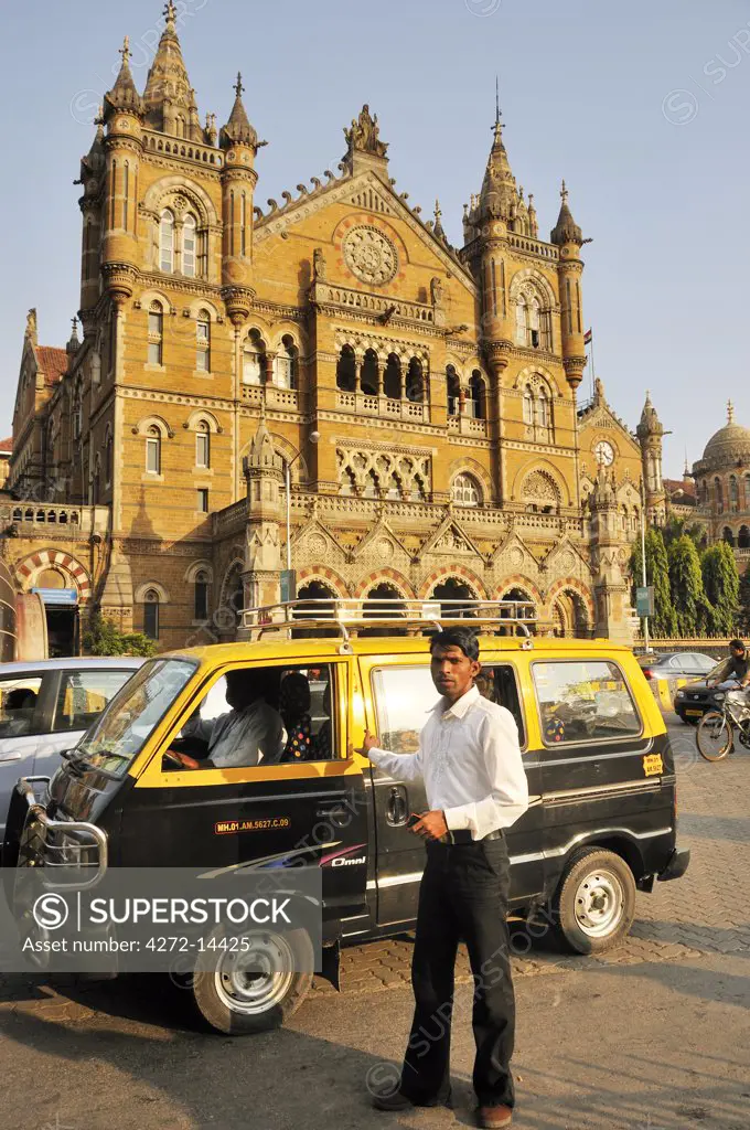 Chatrapathi Shivaji (Victoria) railway station. A UNESCO World Heritage Site, Mumbai (Bombay), India
