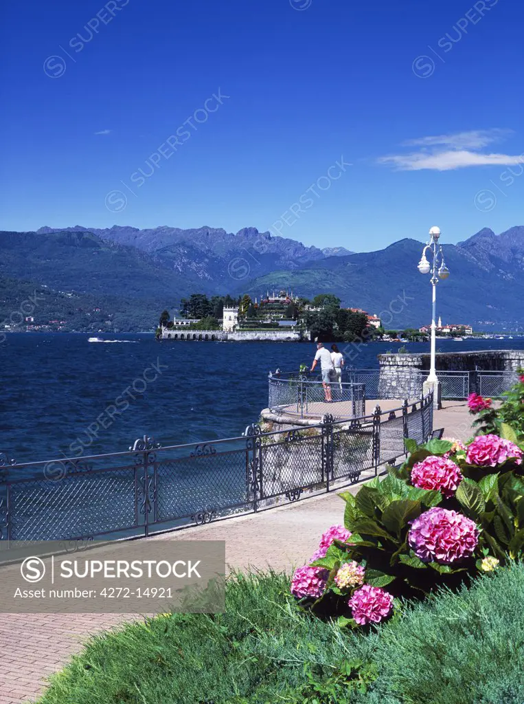 A view from Stresa towards Isole Borromee, Lake Maggiore, Italy.