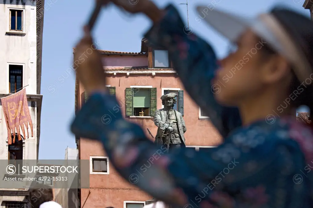Goldoni statue, Campo San Bartolomeo, Venice, Veneto, Italy
