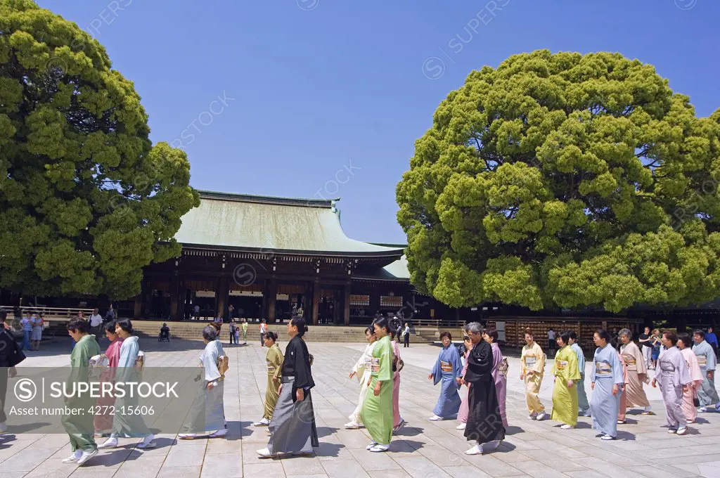 Meiji jingu Shrine 20th century shrine procession of women wearing kimono