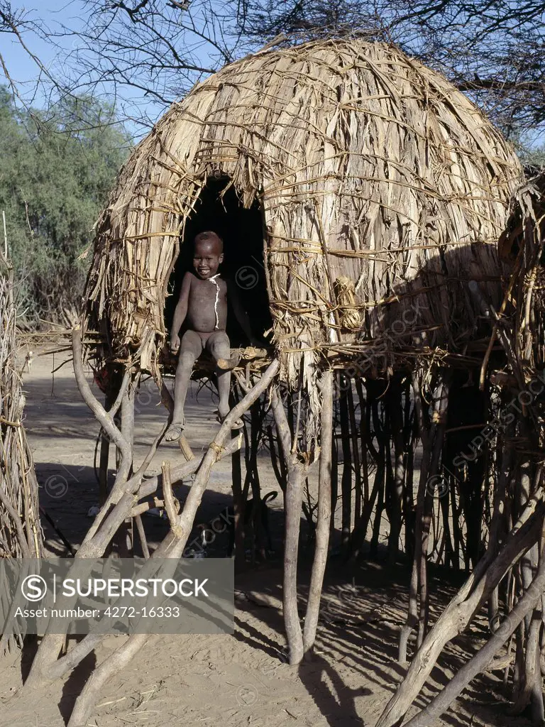 The Turkana families living near the seasonal Kerio River build their houses on stilts.  This innovative style is found nowhere else in Turkanaland but suits the conditions at Lokori where the friable soil becomes a quagmire in heavy rain.