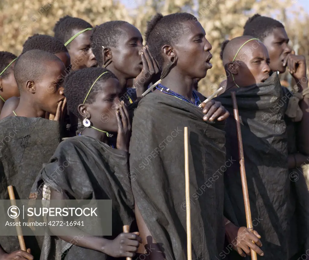 In the weeks leading up to their circumcision, Samburu boys gather frequently to sing the lebarta, a circumcision song with a slow, haunting melody whose words are ad libbed to suit the occasion.